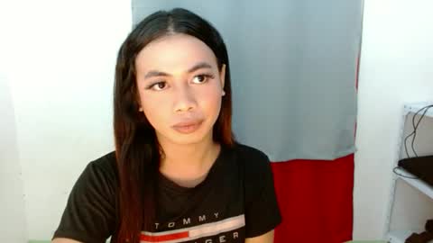 Snapshot of hottiescummerx chatting on 10/03/25, 10:34 N I C A online show from 10/03/25, 10:34