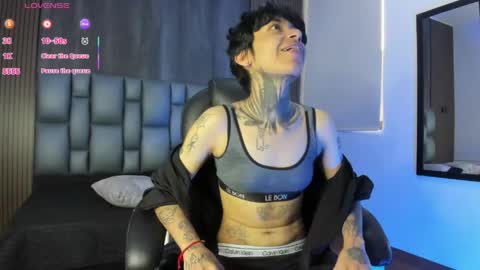 Juls online show from 05/20/26, 07:31