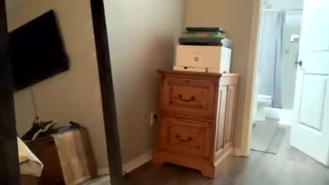 hottiewithabody101 online show from 10/15/25, 11:16