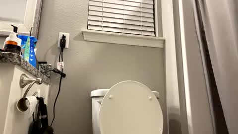 hottiewithabody101 online show from 01/18/26, 11:03