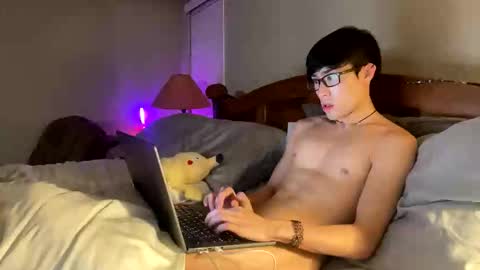 hottiewithabody101 online show from 05/18/26, 01:45