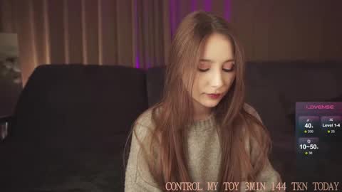 Snapshot of hottpeachh chatting on 11/15/25, 04:47 hottpeachh online show from 11/15/25, 04:47