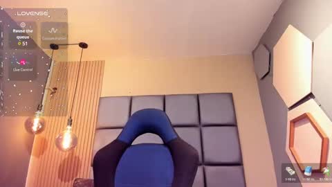 Snapshot of hotty_red_ chatting on 12/06/24, 05:44  HOTTY online show from 12/06/24, 05:44