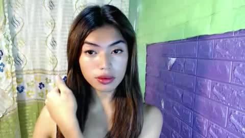 zeah online show from 11/12/25, 07:53