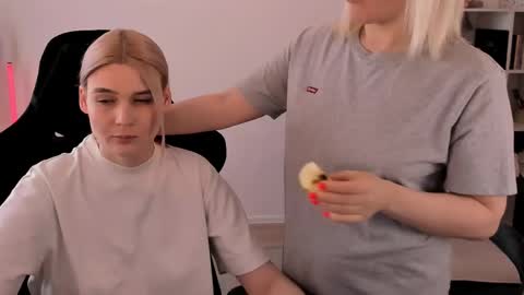 Snapshot of hottyblonds chatting on 03/10/25, 10:15 Nessie and Jessie online show from 03/10/25, 10:15