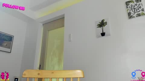 Snapshot of hottycrishinaxx chatting on 01/18/25, 02:36 crishinahotty online show from 01/18/25, 02:36