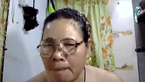 Snapshot of hottycrissy4u chatting on 06/15/26, 05:31 hottycrissy4u online show from 06/15/26, 05:31