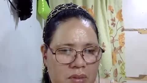 Snapshot of hottycrissy4u chatting on 06/20/26, 04:48 hottycrissy4u online show from 06/20/26, 04:48