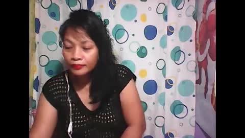 hottyelle1 online show from 03/04/26, 12:22