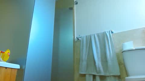 Mary online show from 01/21/25, 03:10