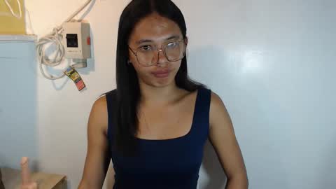 Snapshot of hotvalentina_ chatting on 02/19/26, 06:53 Valentina3 online show from 02/19/26, 06:53