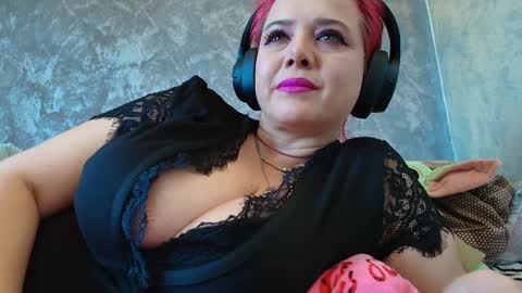 Goddess of  Luv online show from 01/02/25, 10:58