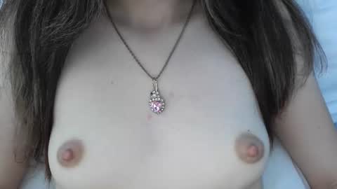 Hotwixx online show from 12/16/25, 01:05