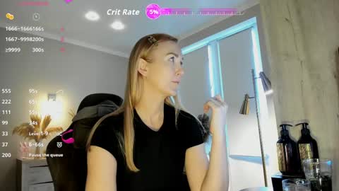 Snapshot of hotyplays chatting on 04/25/26, 12:30 Susan online show from 04/25/26, 12:30