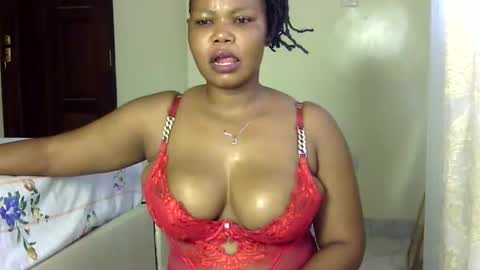 hotysquiter433224 online show from 11/23/25, 05:29