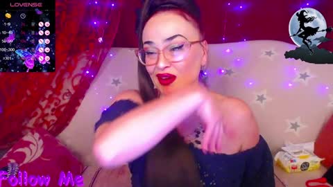 Snapshot of hotzlata chatting on 12/17/24, 08:10 Hotzlata online show from 12/17/24, 08:10