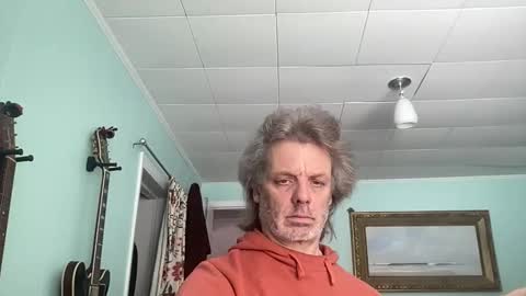 Snapshot of howlingatnothing chatting on 02/01/26, 02:37 howlingatnothing online show from 02/01/26, 02:37