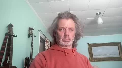 Snapshot of howlingatnothing chatting on 02/08/26, 07:50 howlingatnothing online show from 02/08/26, 07:50