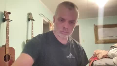 howlingatnothing online show from 03/15/26, 05:46