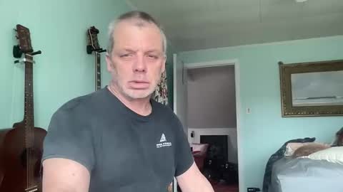 howlingatnothing online show from 04/02/26, 08:17