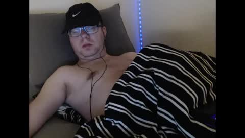 Snapshot of hoyboydkk chatting on 03/14/26, 03:01 Christian online show from 03/14/26, 03:01