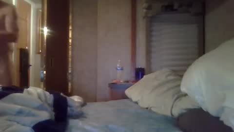 hoytme online show from 03/09/25, 07:23