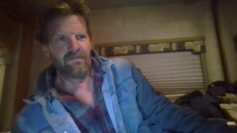 hoytme online show from 03/10/25, 06:16