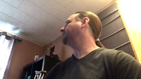 Snapshot of hpoker chatting on 01/21/25, 02:05 hpoker online show from 01/21/25, 02:05