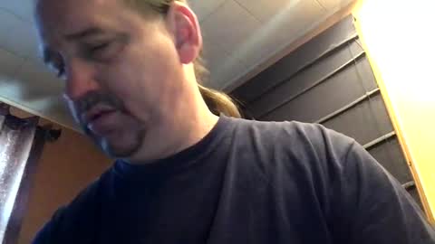 Snapshot of hpoker chatting on 02/19/25, 12:11 hpoker online show from 02/19/25, 12:11