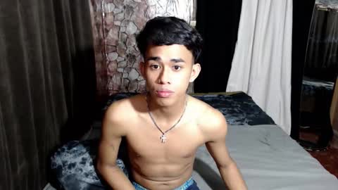 Snapshot of hrdfcker_gabrielxx chatting on 02/11/25, 02:02 GABBY online show from 02/11/25, 02:02
