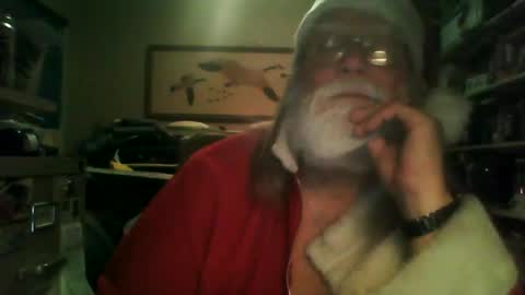 Snapshot of hrnydvl95638 chatting on 12/12/24, 11:25 hrnydvl9568 online show from 12/12/24, 11:25