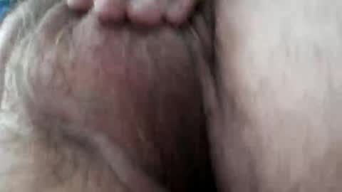 Snapshot of hrubesch2019 chatting on 01/17/26, 09:36 hrubesch2019 online show from 01/17/26, 09:36