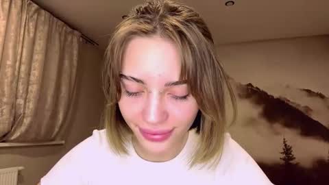 hsiuscherich online show from 12/20/25, 03:19