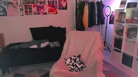 Snapshot of hua_lian chatting on 03/12/26, 04:29 Alice online show from 03/12/26, 04:29