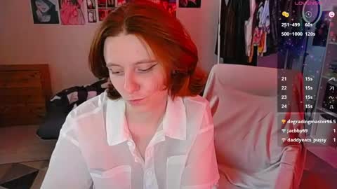 Snapshot of hua_lian chatting on 04/21/26, 01:42 Alice online show from 04/21/26, 01:42