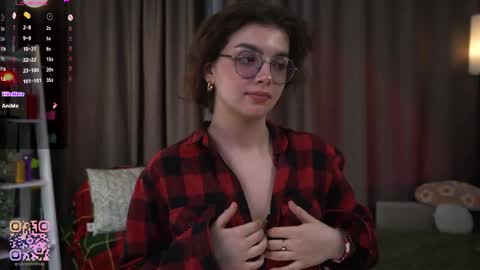 Snapshot of huba_booba chatting on 04/22/26, 07:26 Diane online show from 04/22/26, 07:26