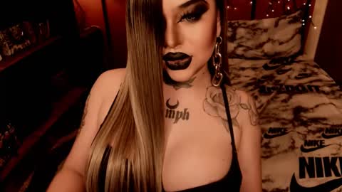 Snapshot of hubadera chatting on 12/27/24, 04:04 hubadera online show from 12/27/24, 04:04