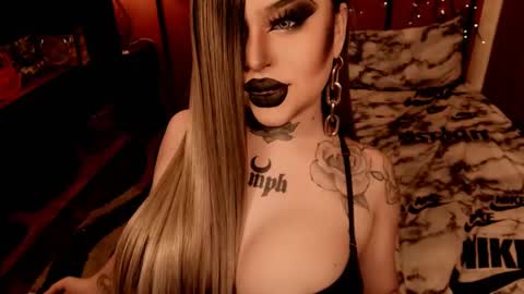 Snapshot of hubadera chatting on 12/29/24, 12:20 hubadera online show from 12/29/24, 12:20