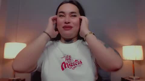 Snapshot of hubadera chatting on 10/06/25, 04:21 hubadera online show from 10/06/25, 04:21