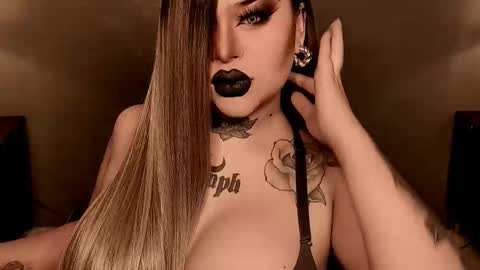 Snapshot of hubadera chatting on 11/09/25, 03:49 hubadera online show from 11/09/25, 03:49