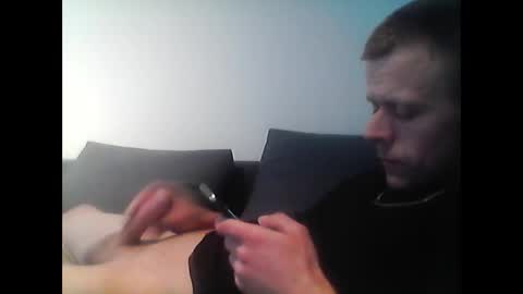 hubikush22 online show from 11/25/25, 02:50