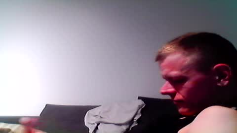 Snapshot of hubikush22 chatting on 04/05/26, 04:09 hubikush22 online show from 04/05/26, 04:09