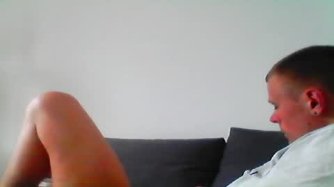 Snapshot of hubikush22 chatting on 04/06/26, 09:32 hubikush22 online show from 04/06/26, 09:32