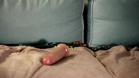 HuckelBerry online show from 10/27/25, 02:43