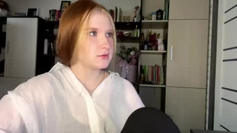 Hia online show from 04/17/26, 09:01