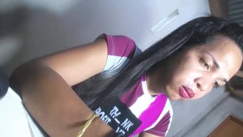 Snapshot of hugcock69_precious chatting on 12/11/24, 08:26 Precious online show from 12/11/24, 08:26