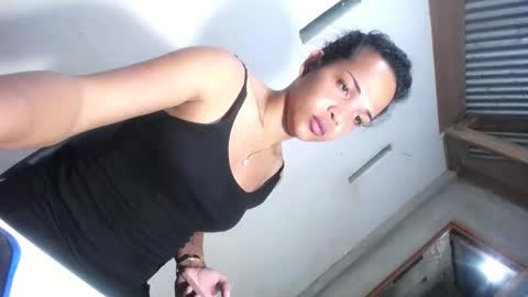 Snapshot of hugcock69_precious chatting on 12/12/24, 10:24 Precious online show from 12/12/24, 10:24