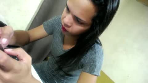 Snapshot of hugcock69_precious chatting on 02/18/25, 10:27 Precious online show from 02/18/25, 10:27