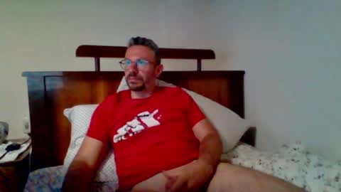 Snapshot of huge__cumshot chatting on 05/10/26, 04:56 huge__cumshot online show from 05/10/26, 04:56