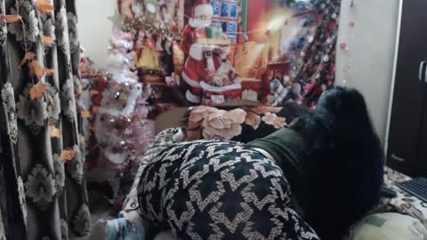 Snapshot of hugeassdevil chatting on 01/31/25, 06:36 hugeassdevil online show from 01/31/25, 06:36